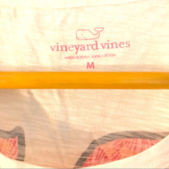 Vineyard vines tee - Picture 3 of 3